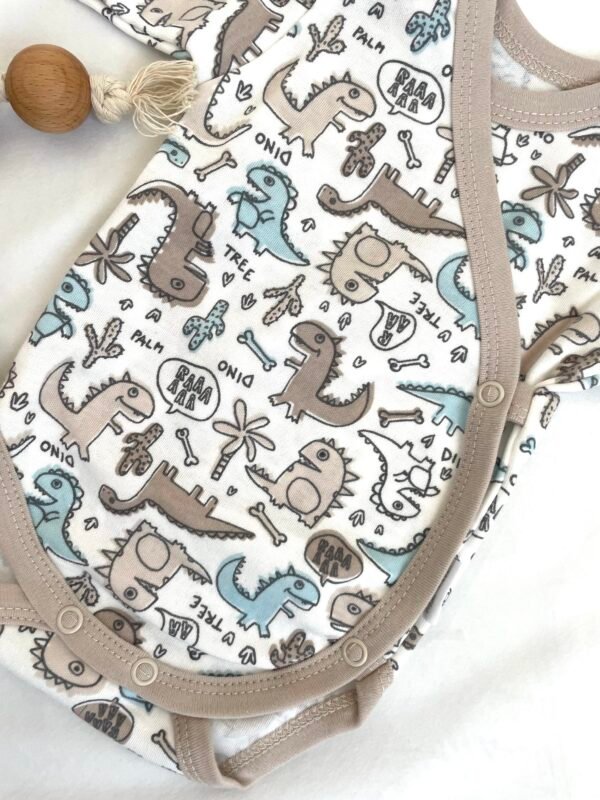 Bodijs ar dinozauriem