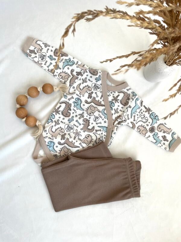 Bodijs ar dinozauriem