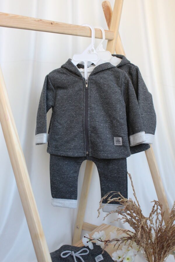 Tumši pelēks komplektiņš